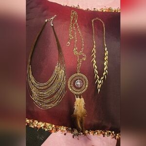 Elegant Gold and Brown Necklace Set